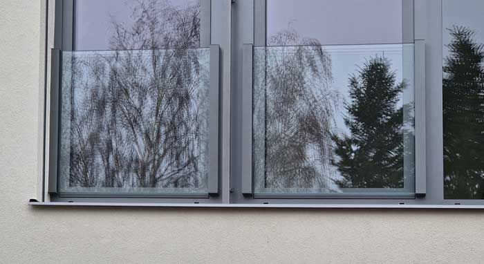 Κάγκελα αλουμινίου & γυάλινα