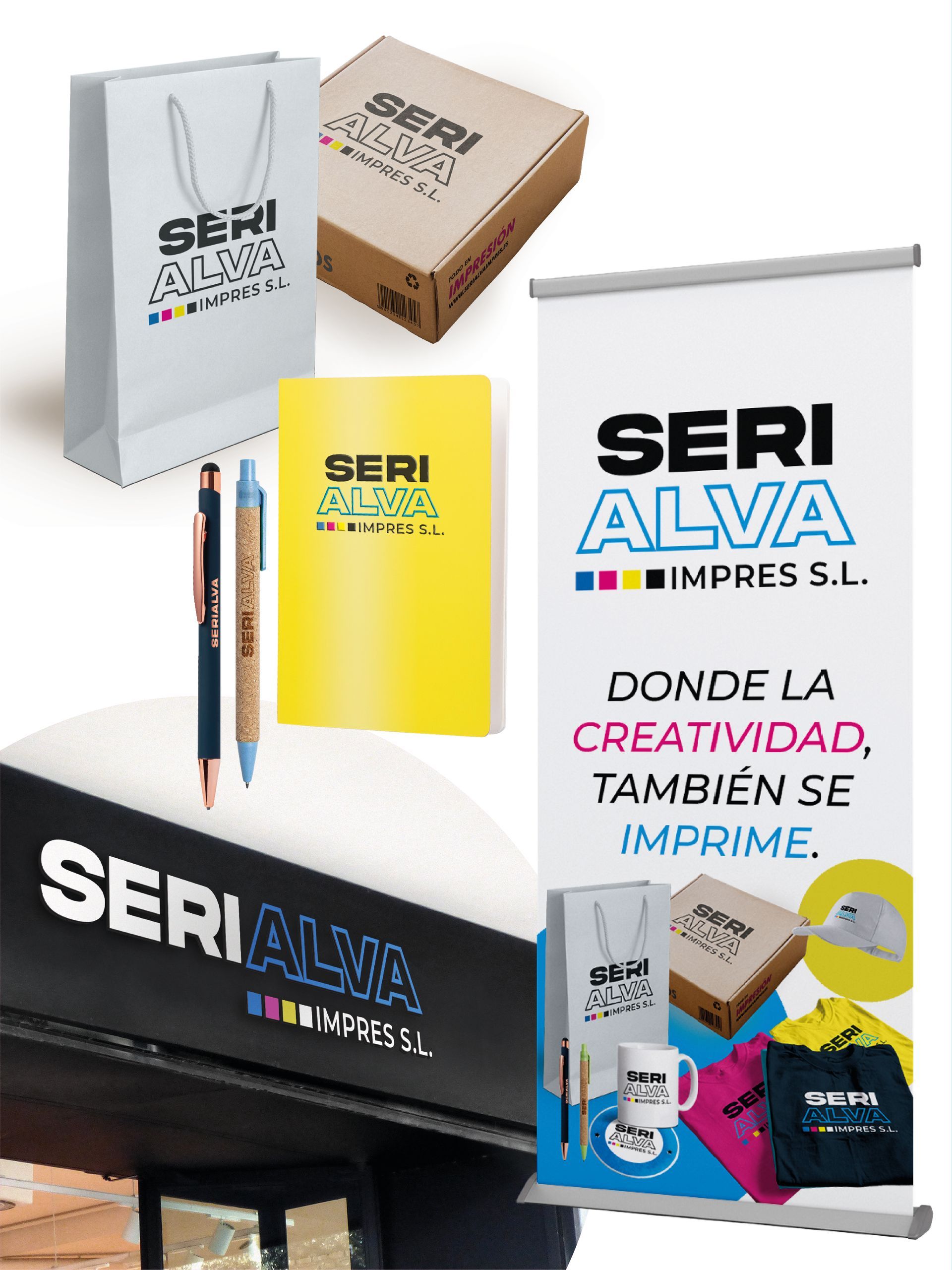 Un patrón sin costuras de flores y hojas azules sobre un fondo blanco.