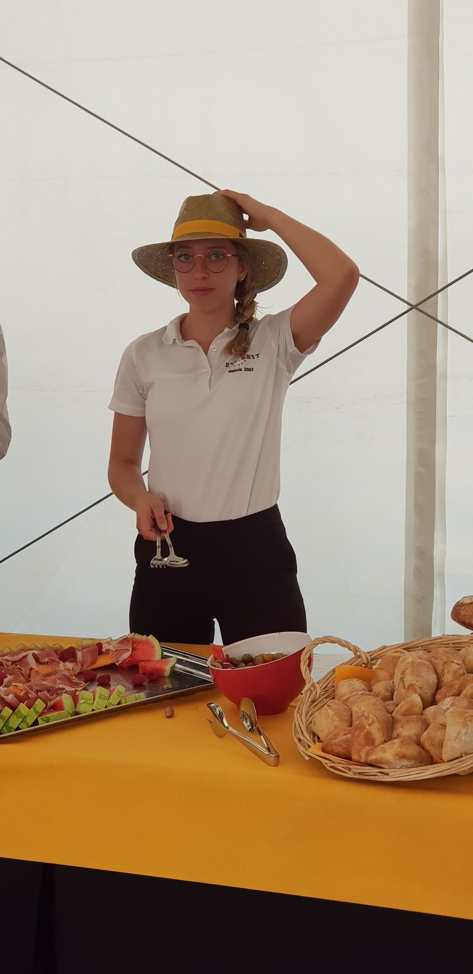 Personne en plein service