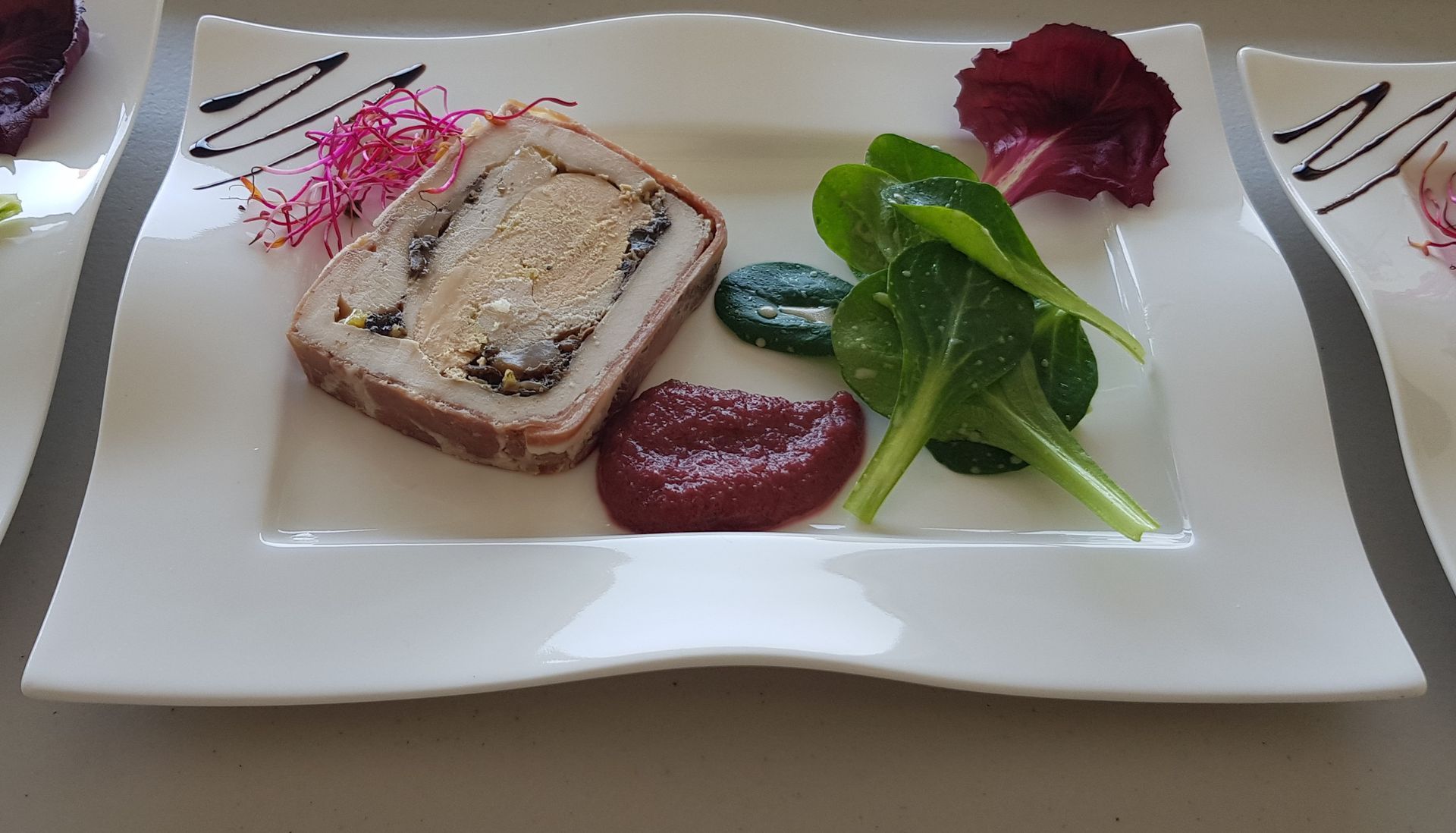 Assiette d'entrées variées