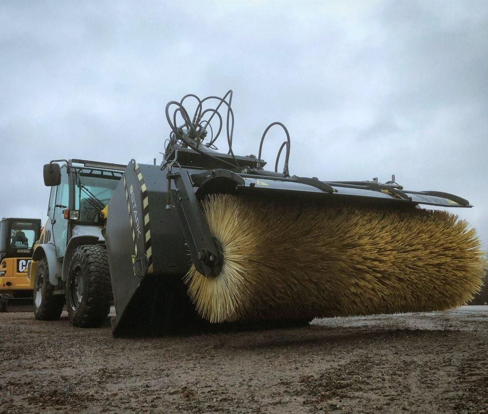Maanrakennus ja salaojaremontit Turun alueella toteuttaa Hokkanen & Hokkanen.