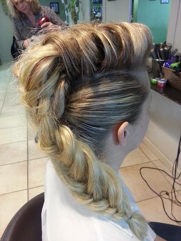 Des cheveux tressés