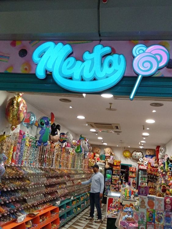 Entrada de la tienda de dulces 