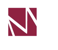 Logotipo cuadrado color granate con una &ldquo;N&rdquo; blanca estilizada y rayas diagonales.