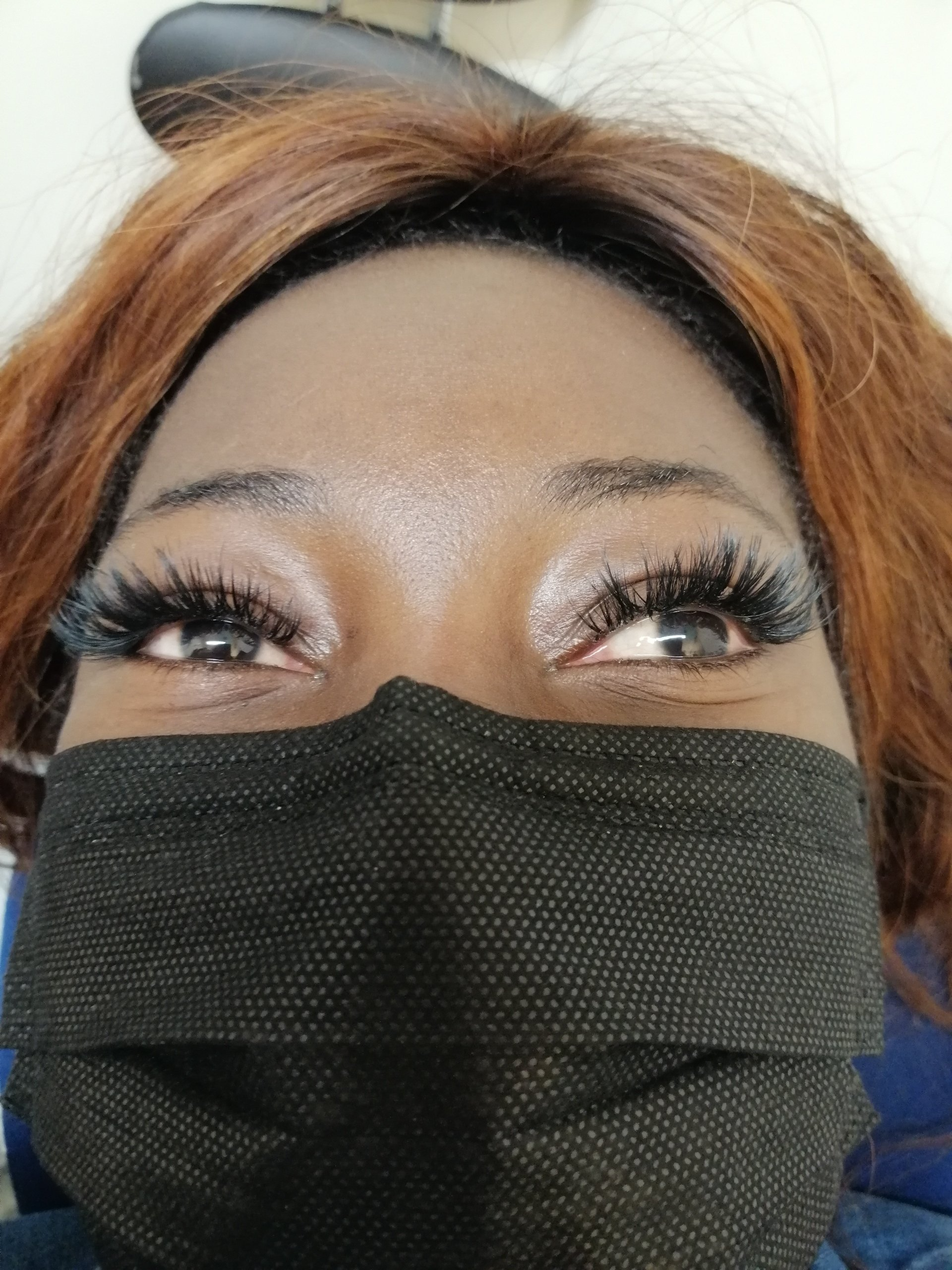 Pose d'extension de cils