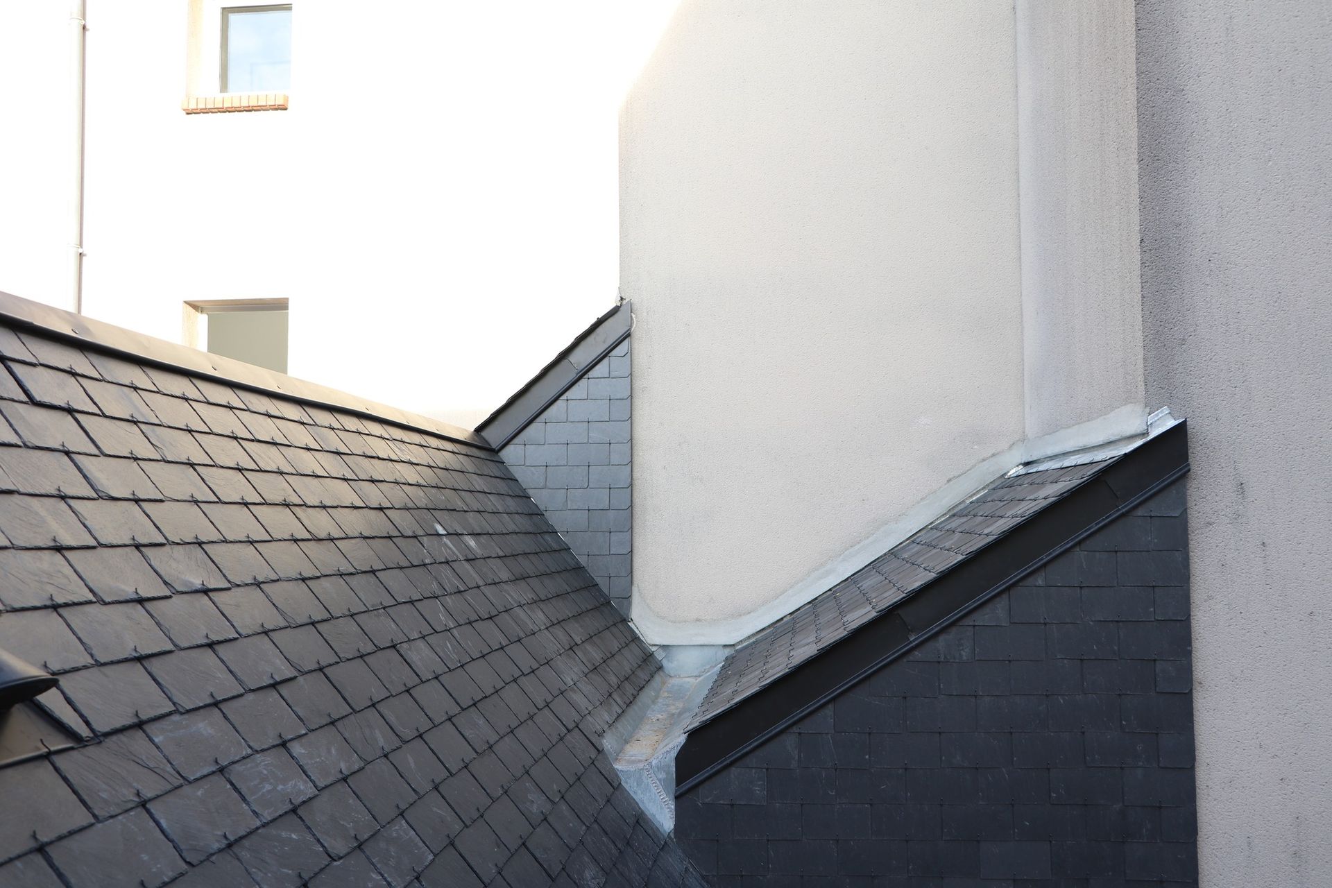 Toiture complexeen  ardoise