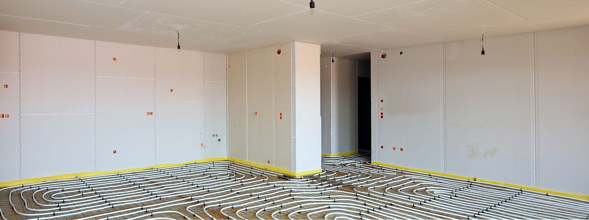 Installation d'un plancher chauffant électrique