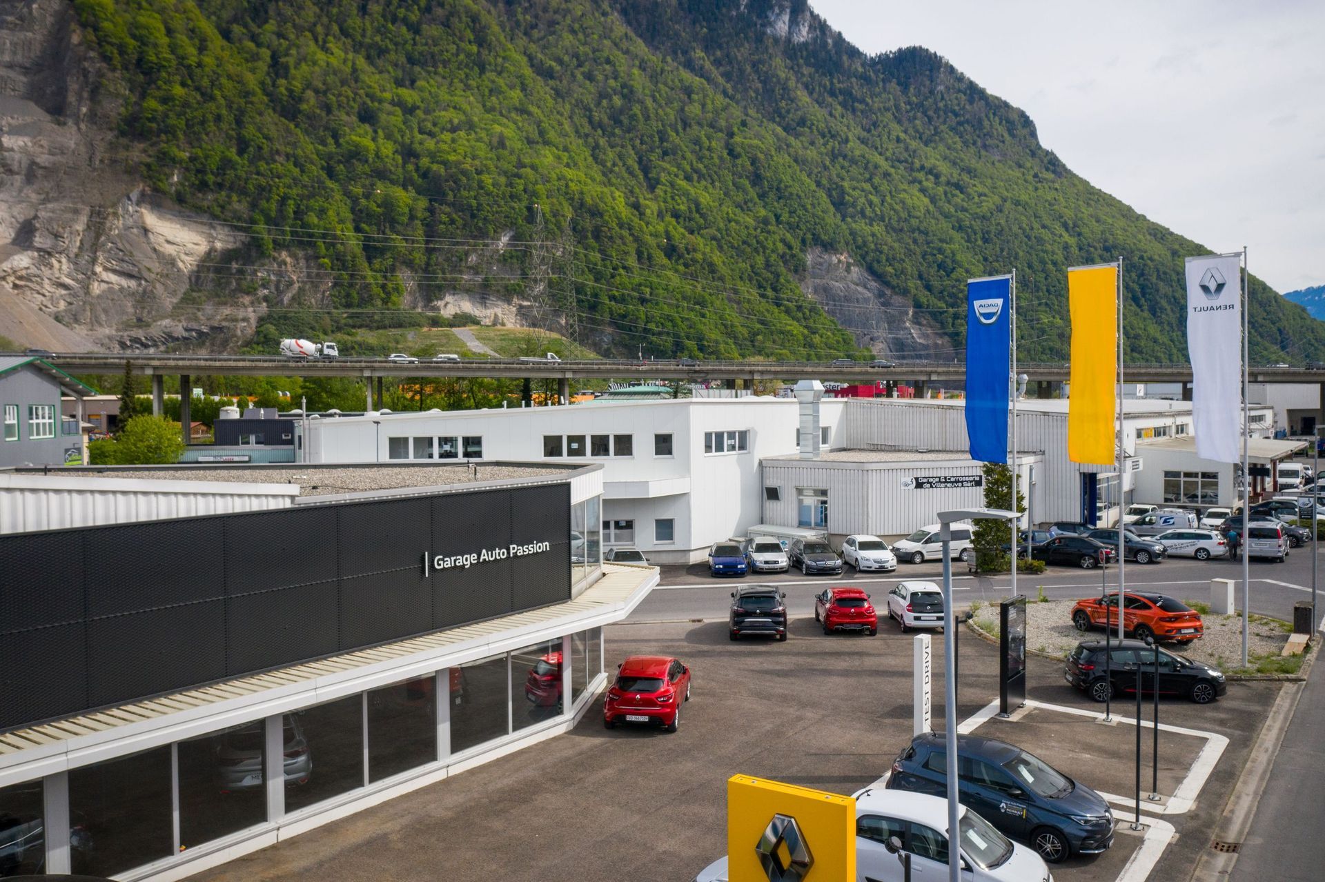 Passion Auto Sales & Service Llc Garage Auto Passion - Concession Renault et Dacia - Villeneuve