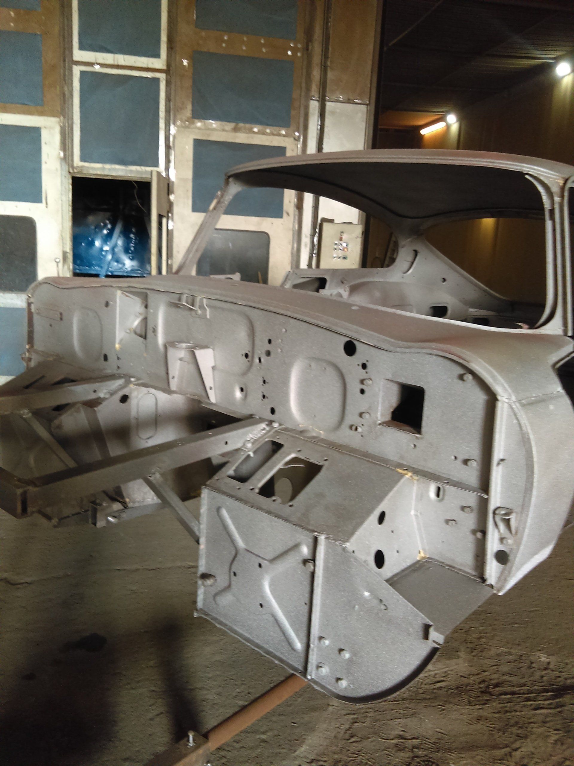 Compartiment de moteur de voiture