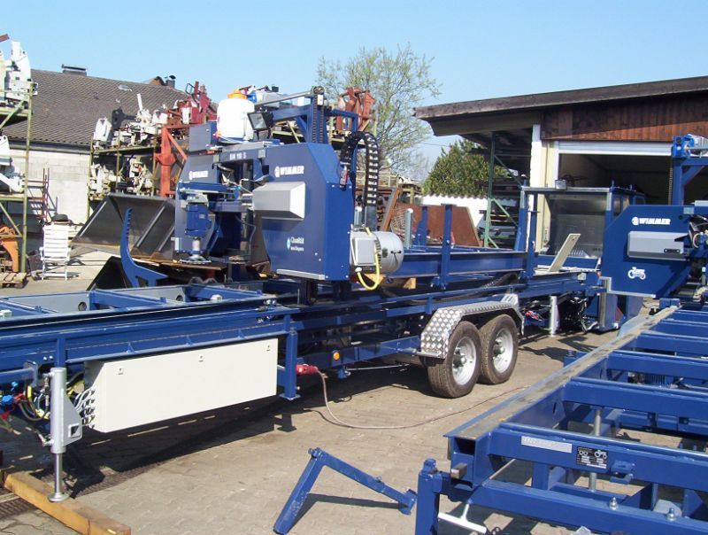Mobile Sägemaschine von Tribale Günter Mobiles Sägewerk im Einsatz