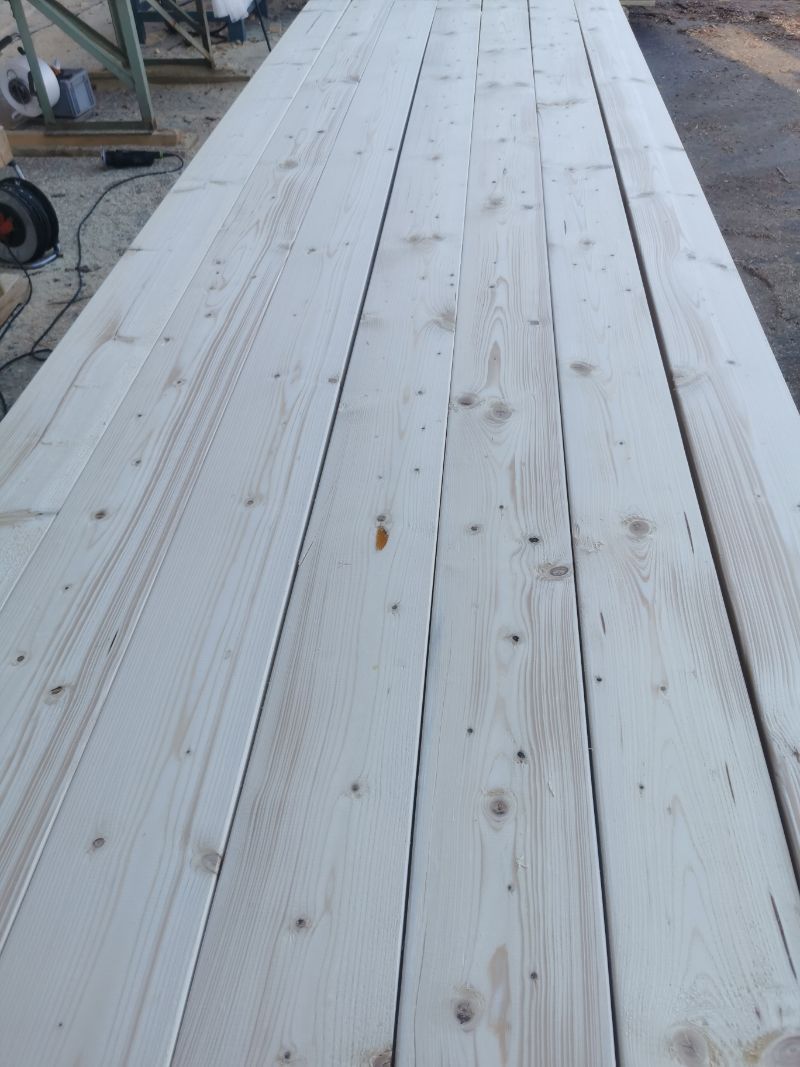 von Tribale Günter Mobiles Sägewerk geschnittenes Holz