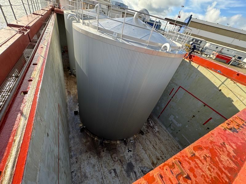 Complex industrial project logistics managed through the ARA gateway.