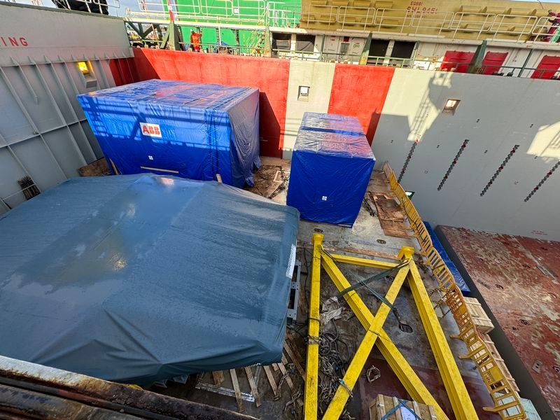 Reliable breakbulk cargo operations in the Port of Antwerp.