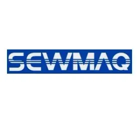Un logotipo azul y blanco para Sewmag sobre un fondo blanco.