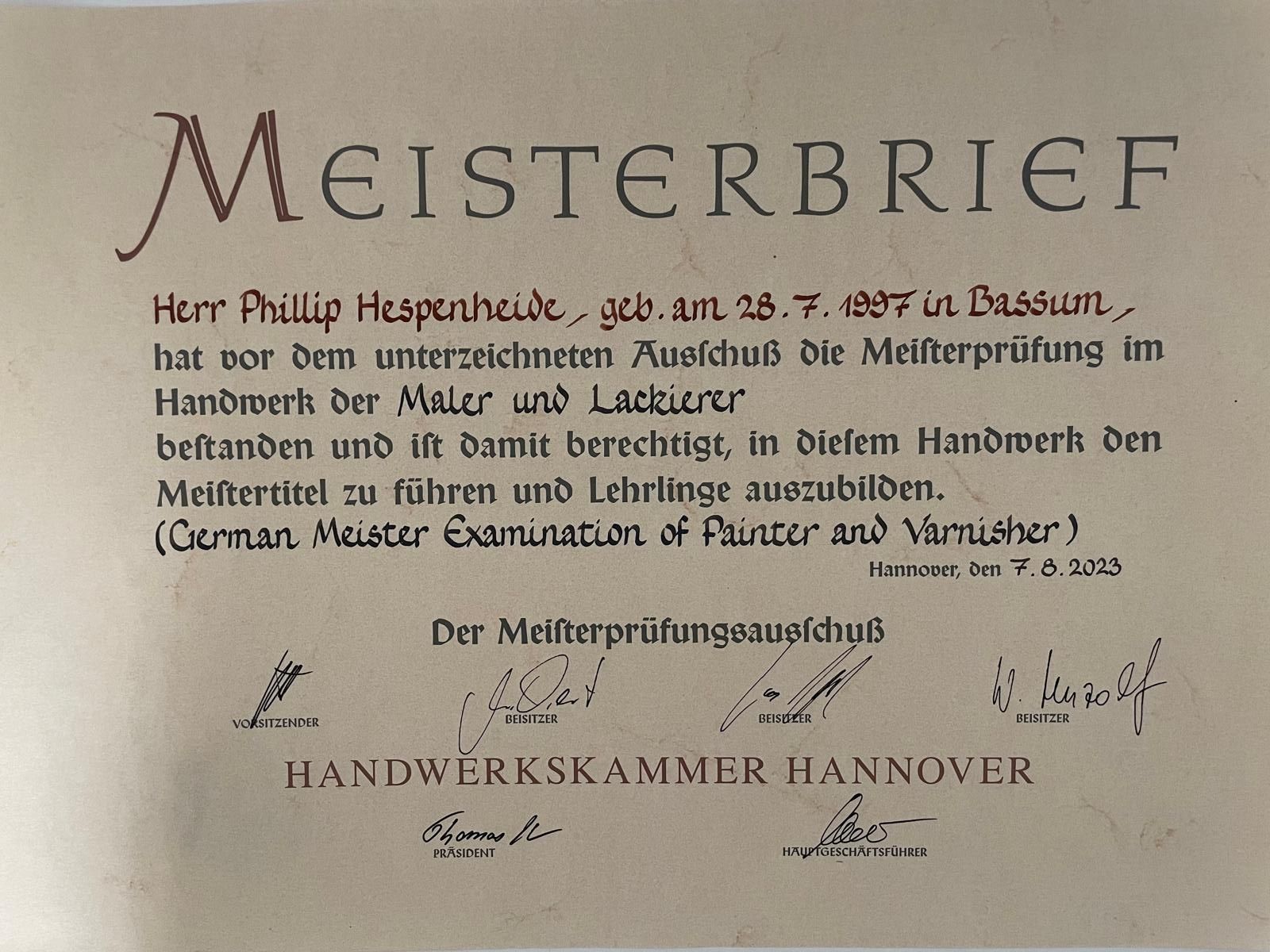 Ein Zertifikat mit der Aufschrift Meisterbrief