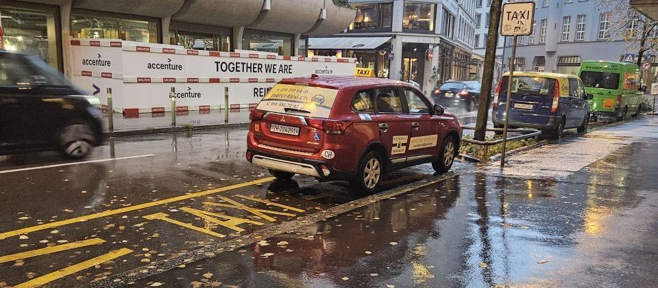 Fahrzeug von Merci Taxi Ben Said