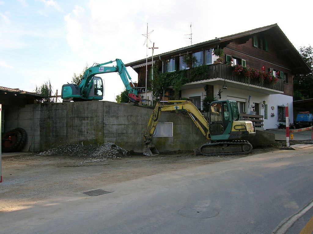Baggerarbeiten und Umgebungsarbeiten