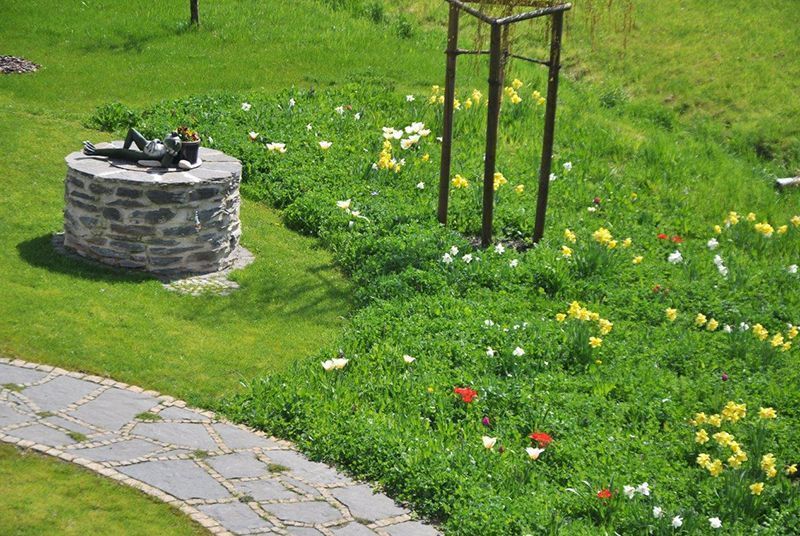 Von Tirschmann Garten- und Landschaftsbau angelegter Garten