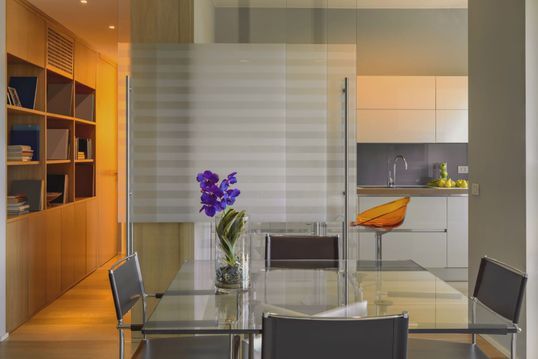 Icon Büro mit Glastrennwand