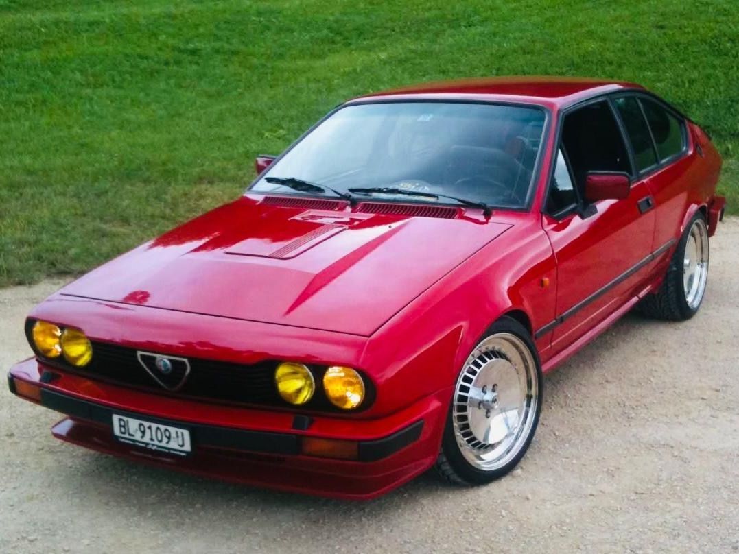 Ancona Carrosserie + Malerei