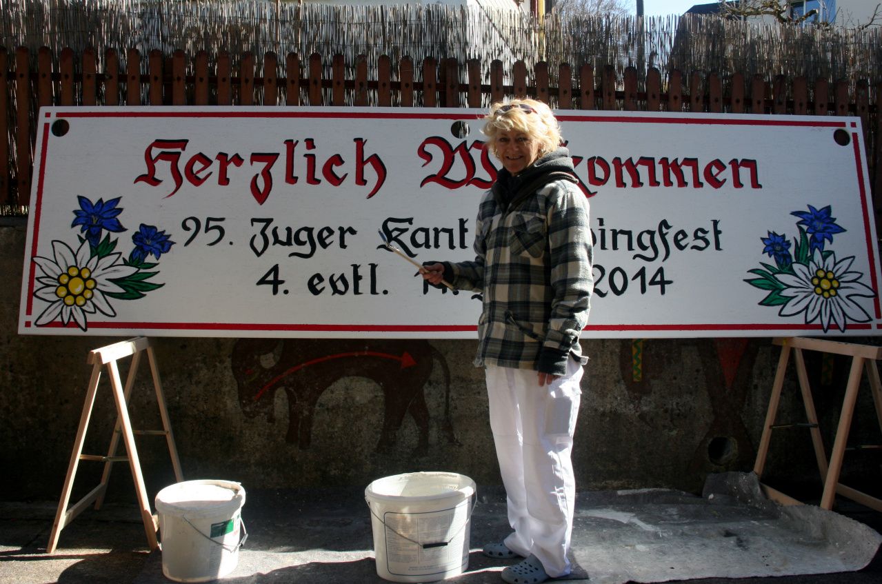 Schild für Fest - nu.me.ro GmbH in Oberägeri