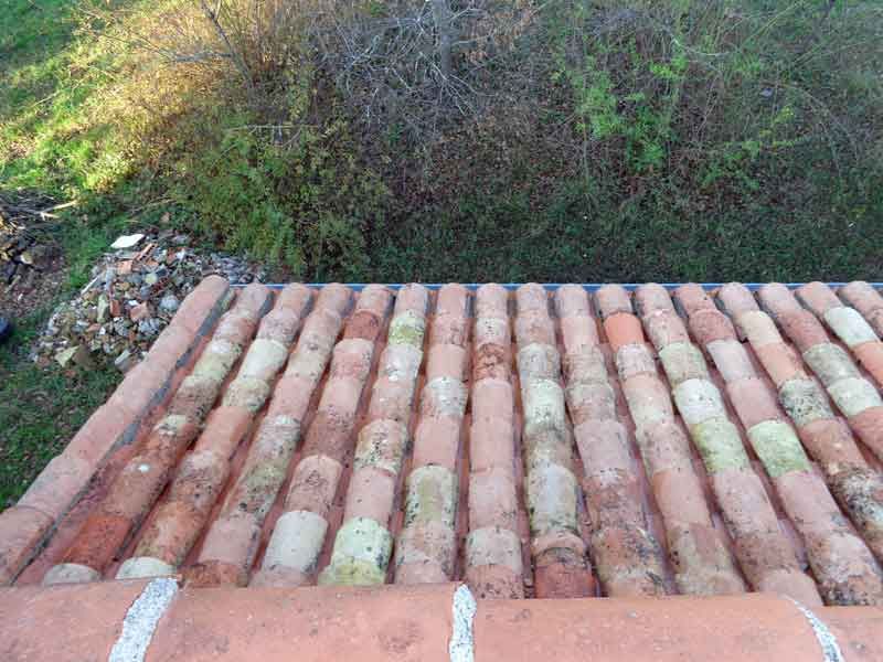 Toiture nettoyée et propre