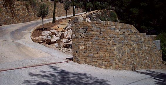 Matériaux de construction - Muret de pierre