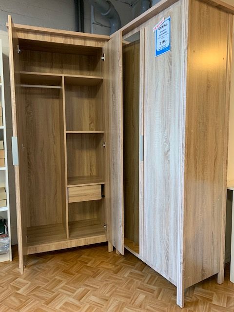 huonekaluliikevehvilainen