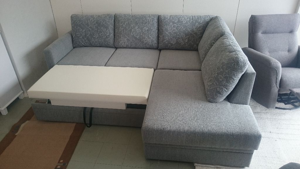 huonekaluliikevehvilainen