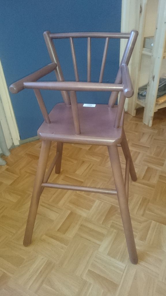 huonekaluliikevehvilainen