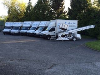 Une large flotte de camions - Mirti Sàrl - Chavannes-près-Renens