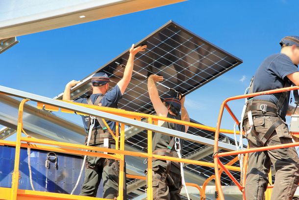 Installation de panneaux solaires