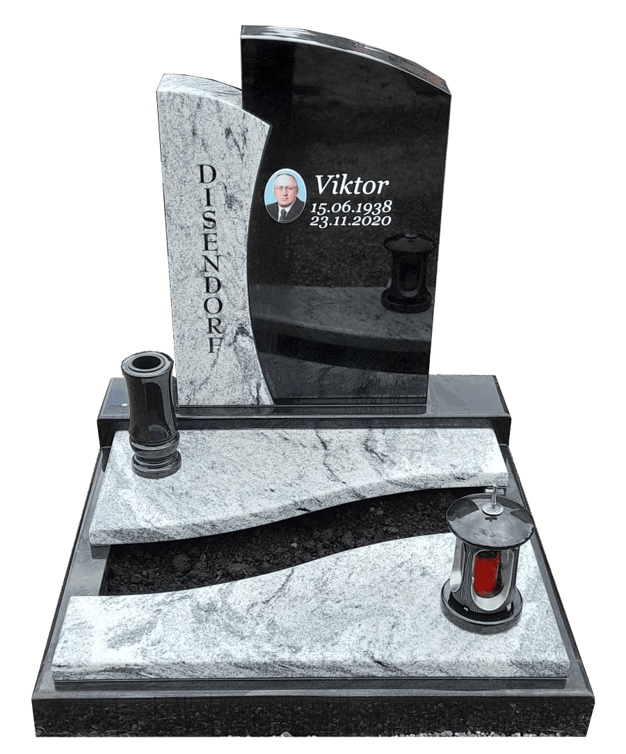 Schwarzer und grauer Granitgrabstein mit poliertem Grabstein und zwei Kerzenhaltern auf einem Sockel