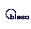 Se muestra un logotipo de blesa sobre un fondo blanco.