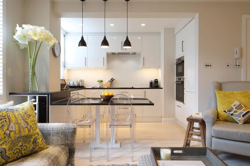 Stunning Chelsea Flat