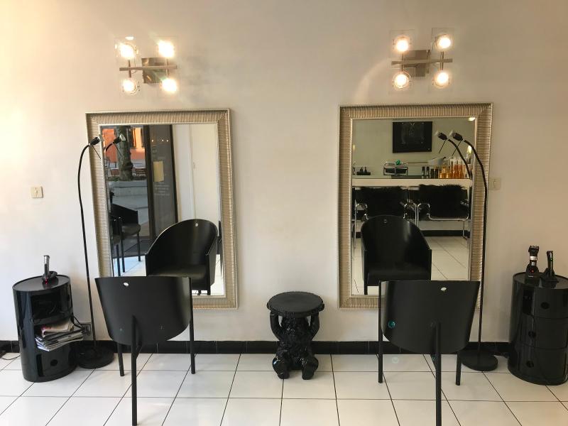 Forfait coupe et brushing pour femme avec votre coiffeur à Albi 