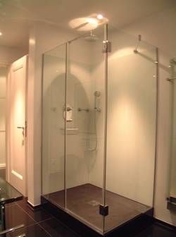 Glasduschkabine