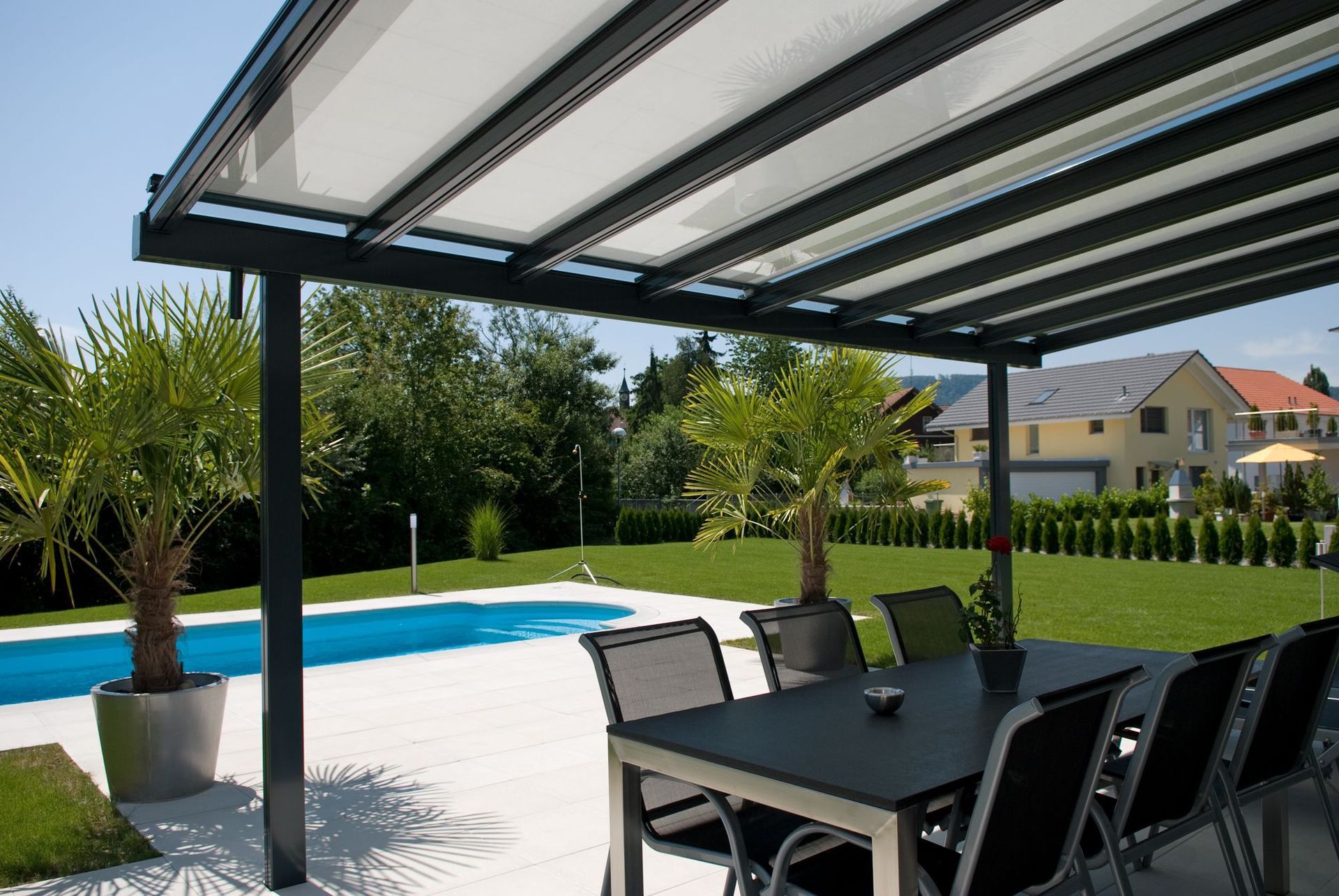 Beschattung Soltech Sonnen- und Wetterschutz Geroldswil