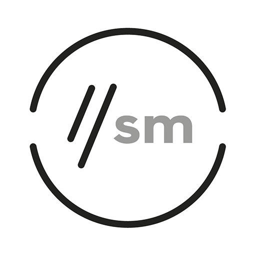 Un logotipo en blanco y negro con la palabra sm en un círculo.