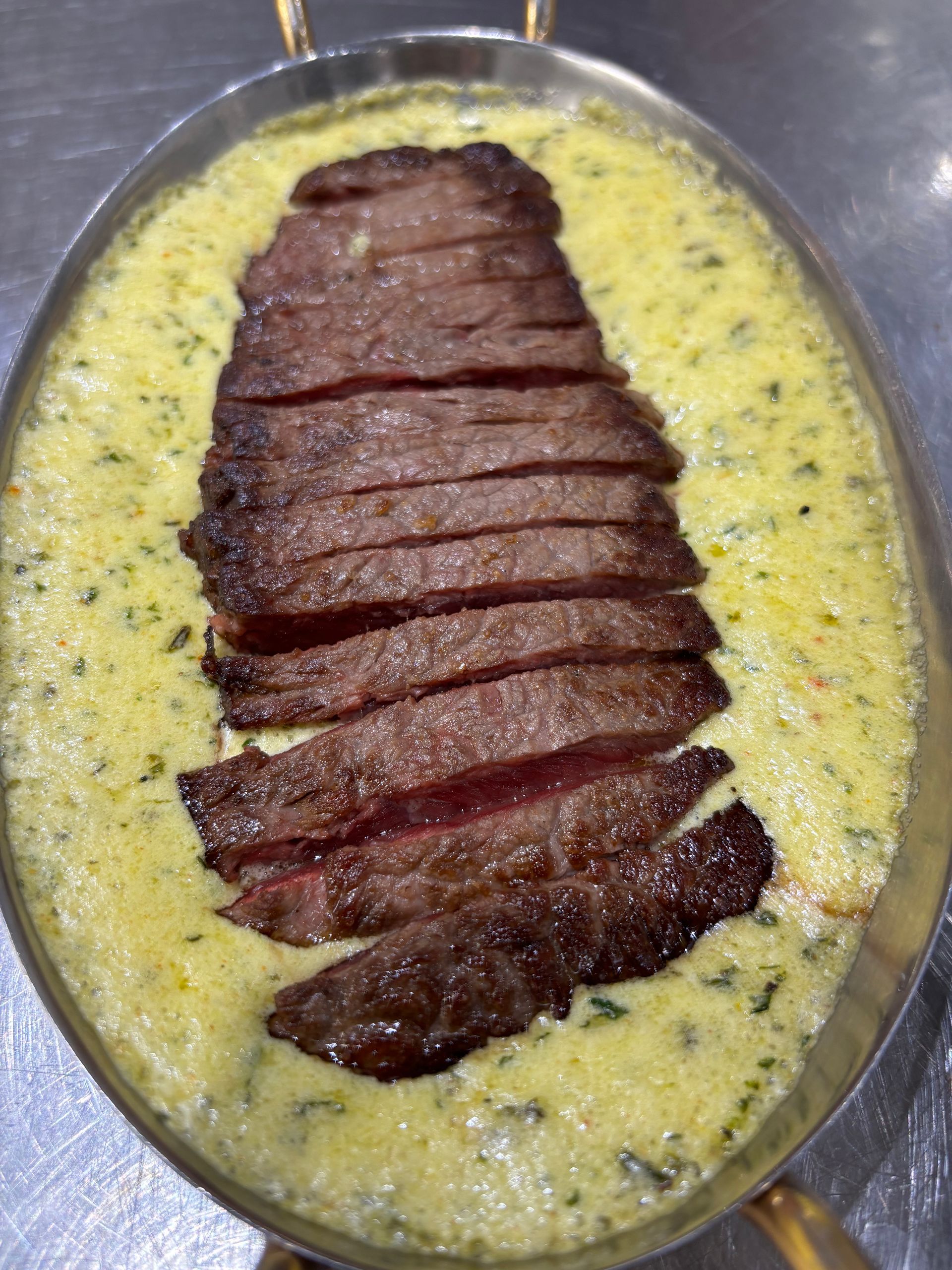 De la viande baignant dans sa sauce