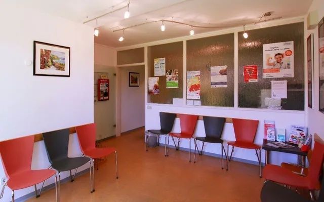 Praxis Dr. med. Rita Backes - Geriatrie Facharzt für Allgemeinmedizin