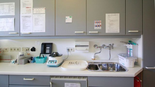 Praxis Dr. med. Rita Backes - Geriatrie Facharzt für Allgemeinmedizin