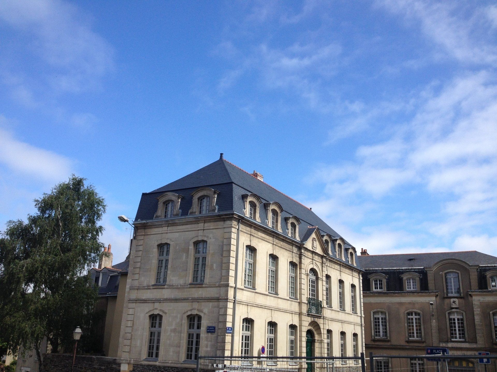 Travaux de toiture pour une maison de ville
