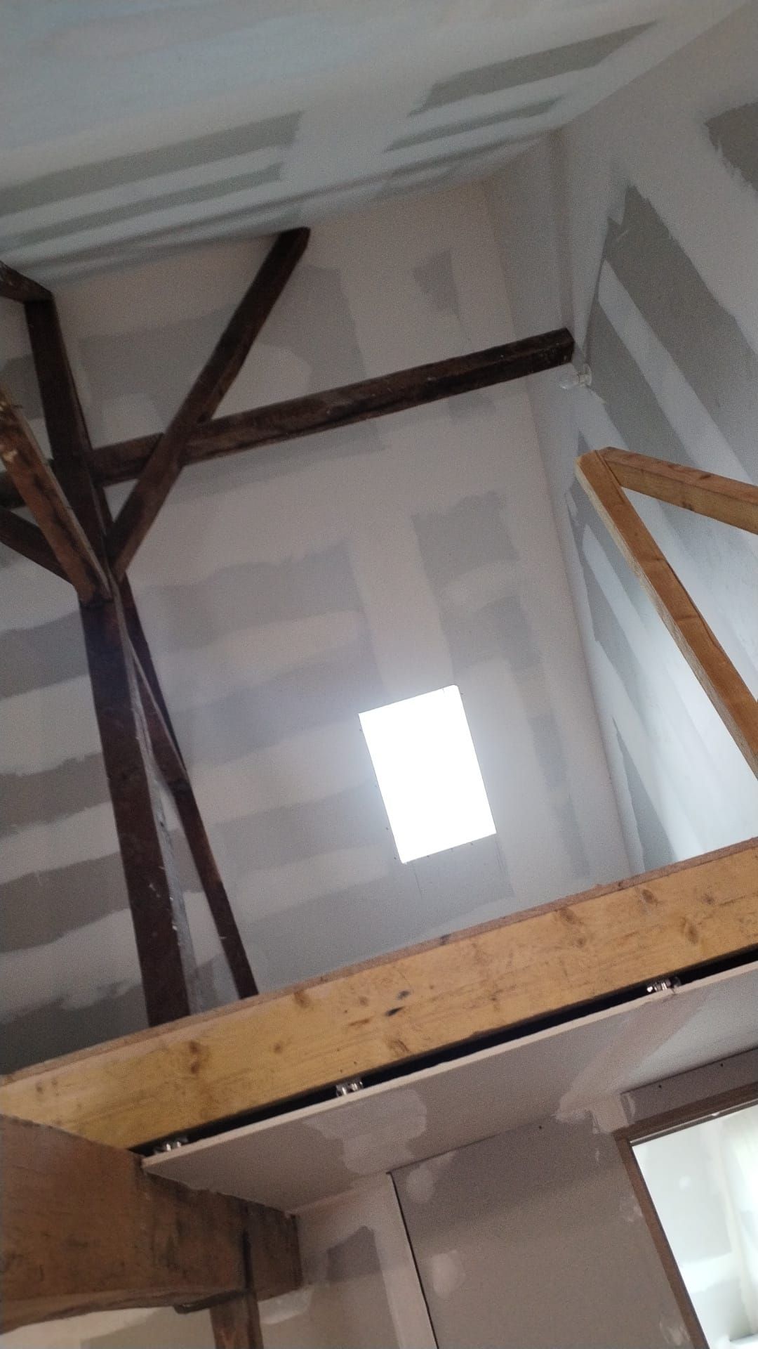 Travaux de plâtrerie.