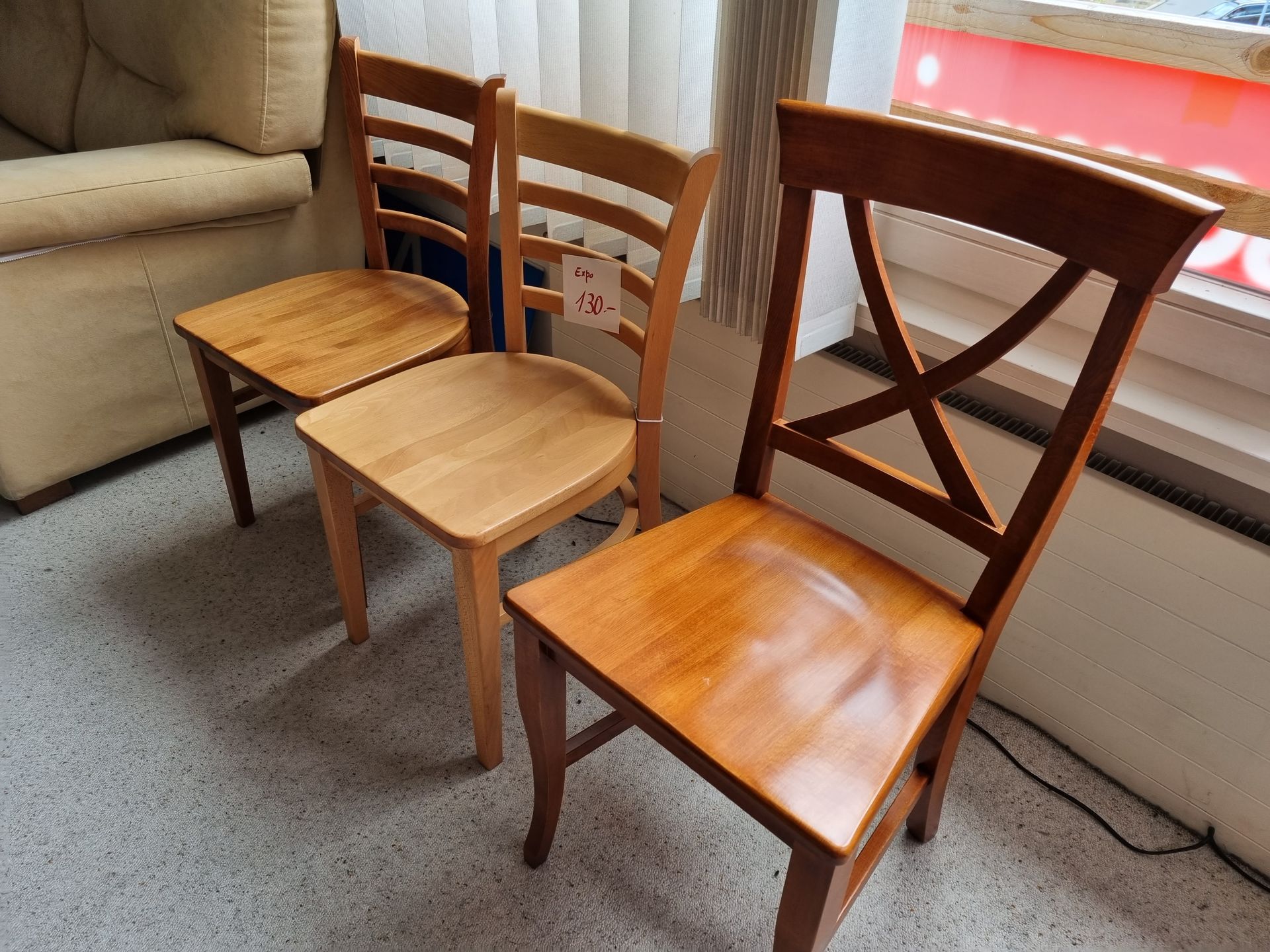 Chaise pour restaurants et collectivites