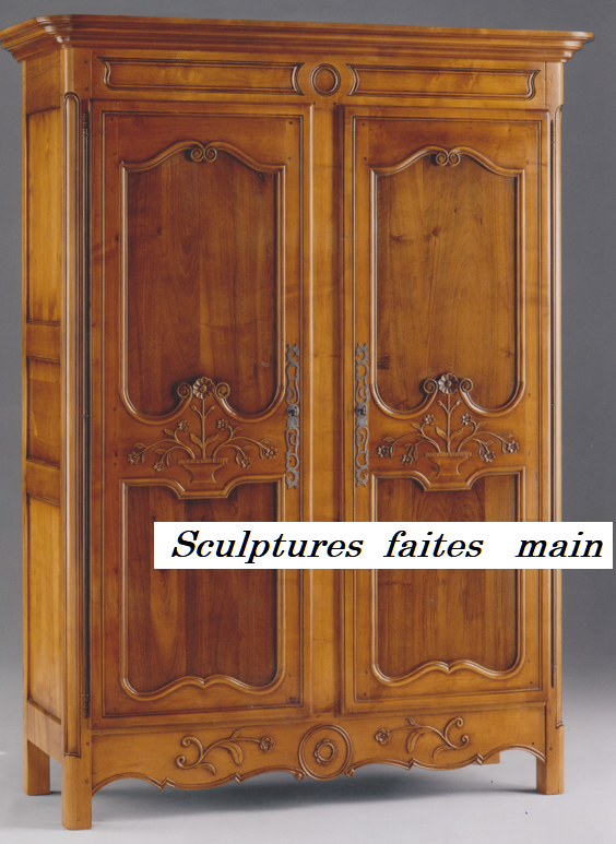 Armoire deux portes en merisier massif