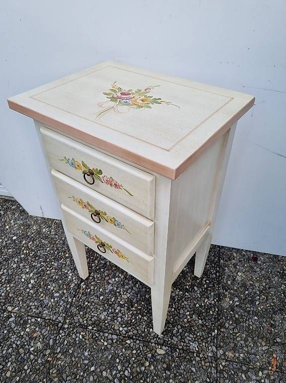 meuble d'entrée avec tiroirs