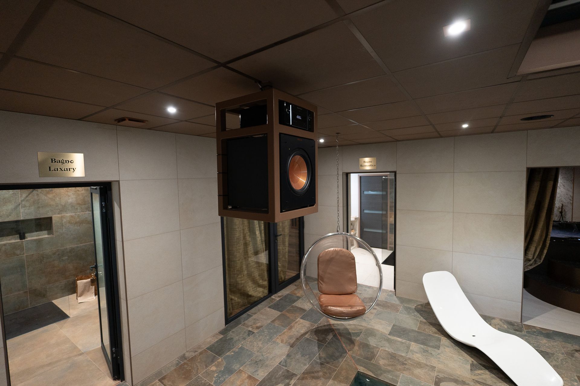 Siège suspendu et chaise longue