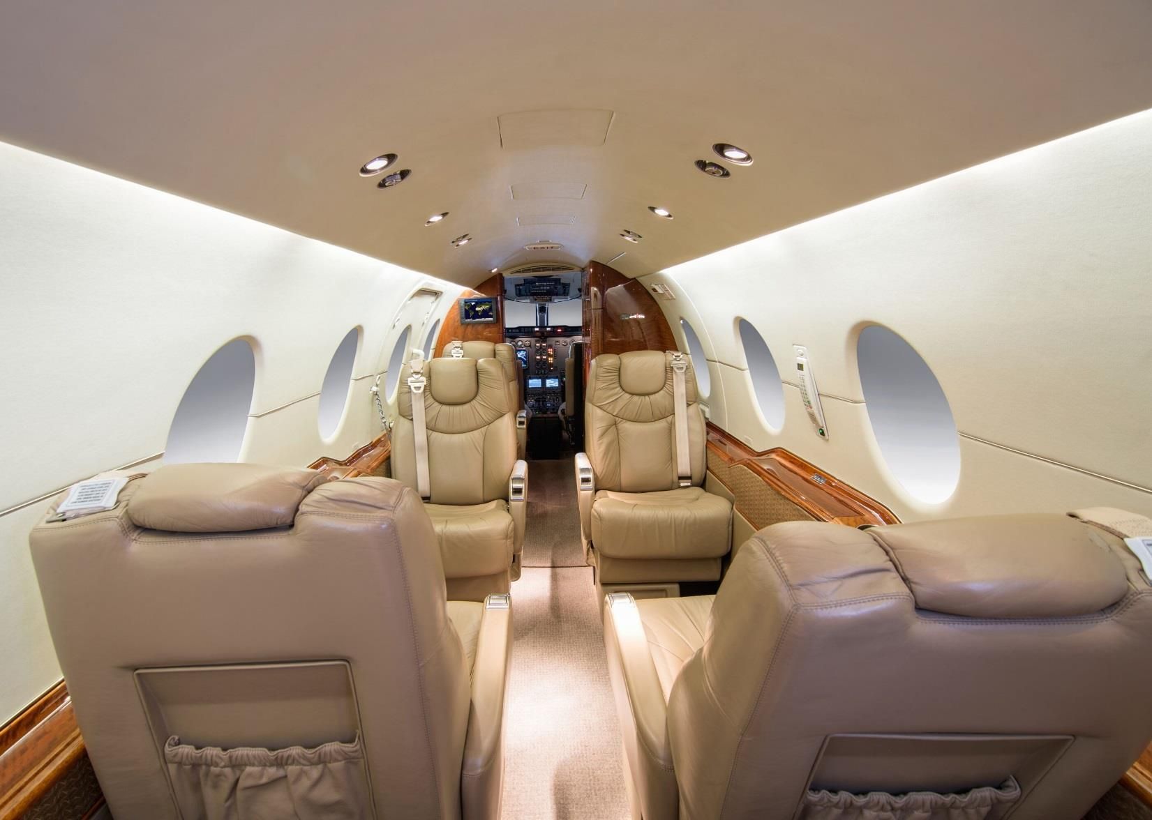 Beyond Private Jet Charter GmbH-alt
