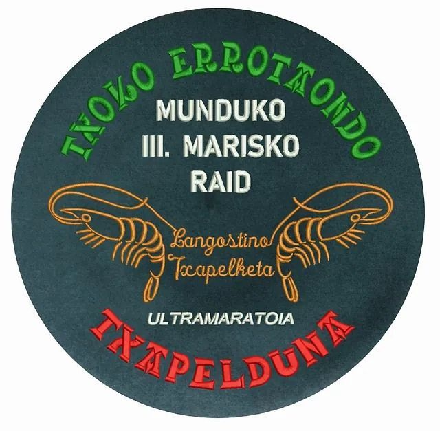 Un círculo negro con las palabras inoko errotaondo en él